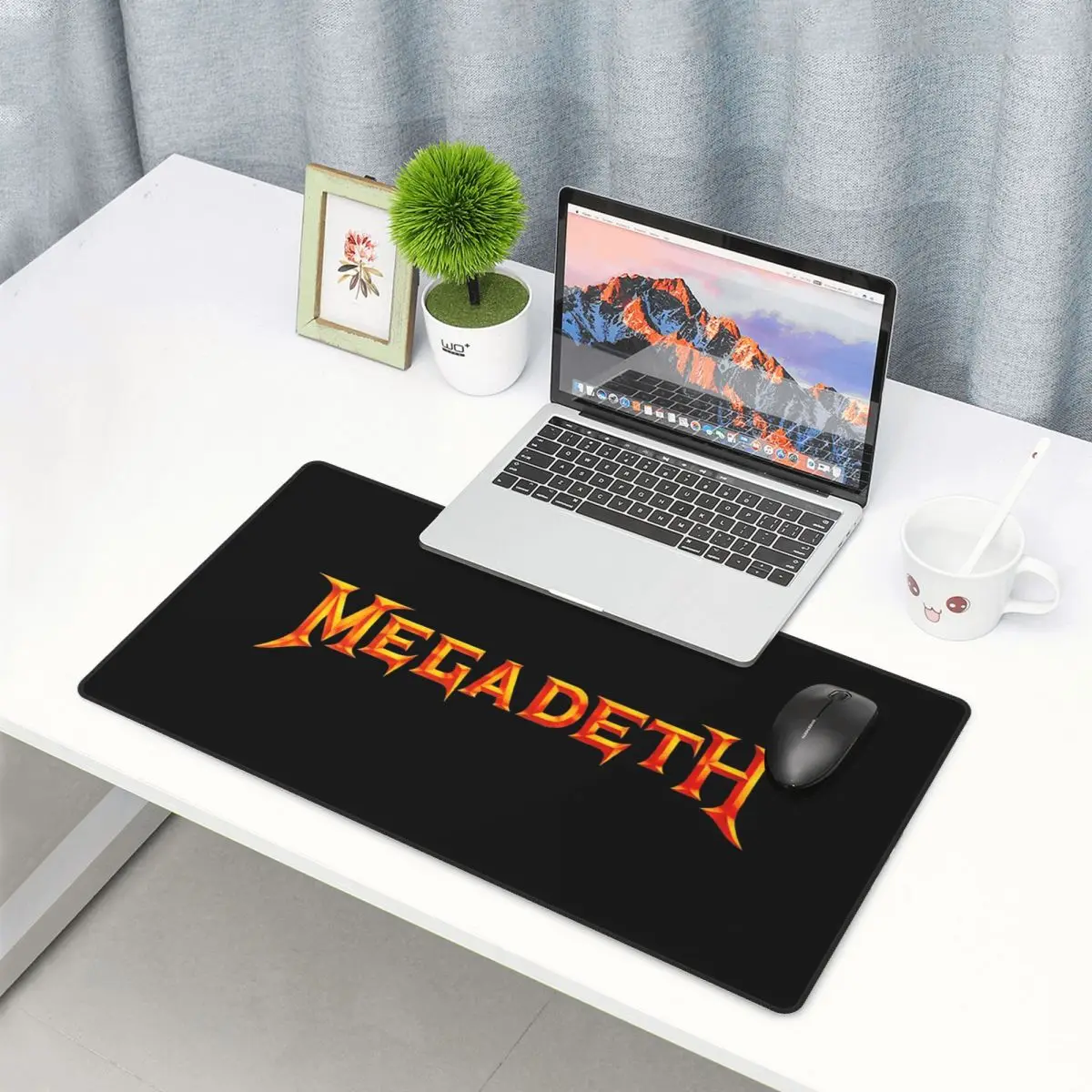 大型マウスパッド Megadeths ロゴ ゲーマー PC  - Gaming Accessories Logo のレビューと価格