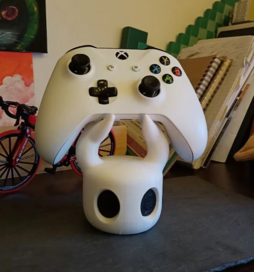 ゲームコントローラーゴーストディスプレイスタンド漫画デザイン - Gaming Accessories Console のレビューと価格